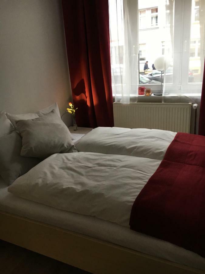 Ferienwohnung In Erfurt Mit Kleinem Balkon, 2 Schlafzimmer エクステリア 写真