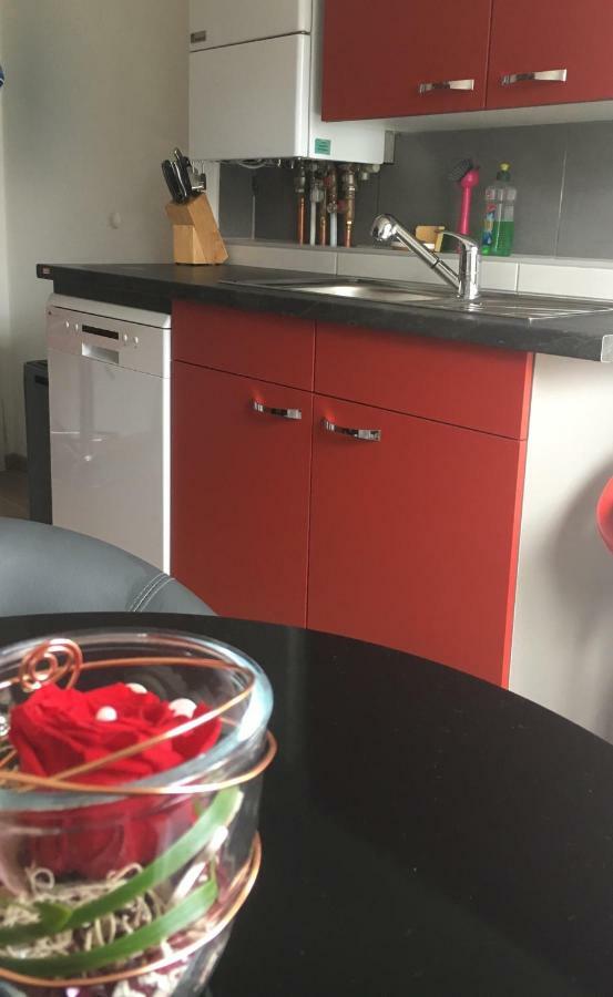 Ferienwohnung In Erfurt Mit Kleinem Balkon, 2 Schlafzimmer エクステリア 写真